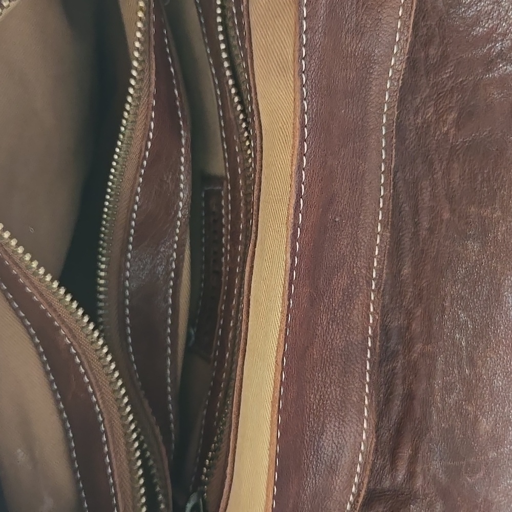 Brown Leather Purse - Picture 5 of 6
